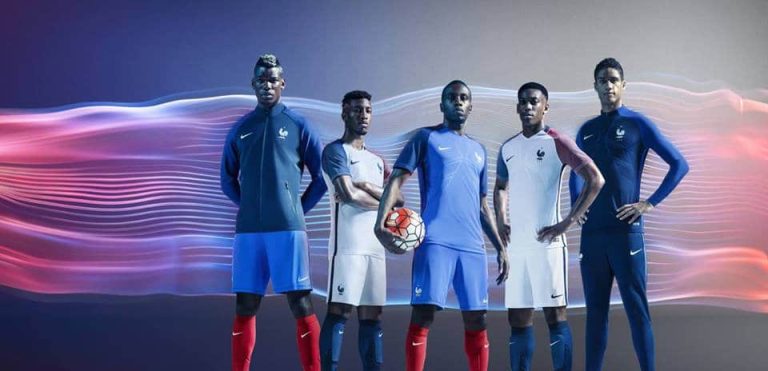 Euro 2016 : Maillot de l&rsquo;Equipe de France dévoilé