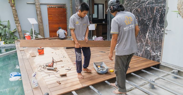 Comment monter une terrasse composite ?