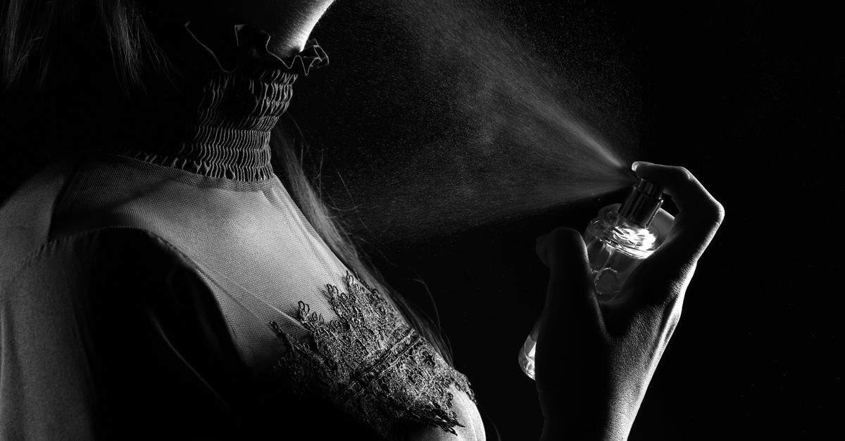 Rihanna lance son nouveau parfum : Rogue Love Rihanna lance son nouveau parfum : Rogue Love