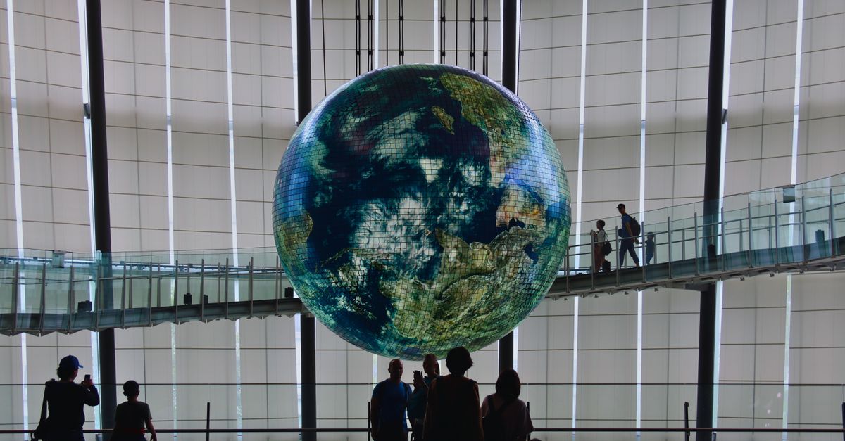 Vidéo : Les sujets les plus recherchés sur Wikipédia en 2014 Vidéo : Les sujets les plus recherchés sur Wikipédia en 2014
