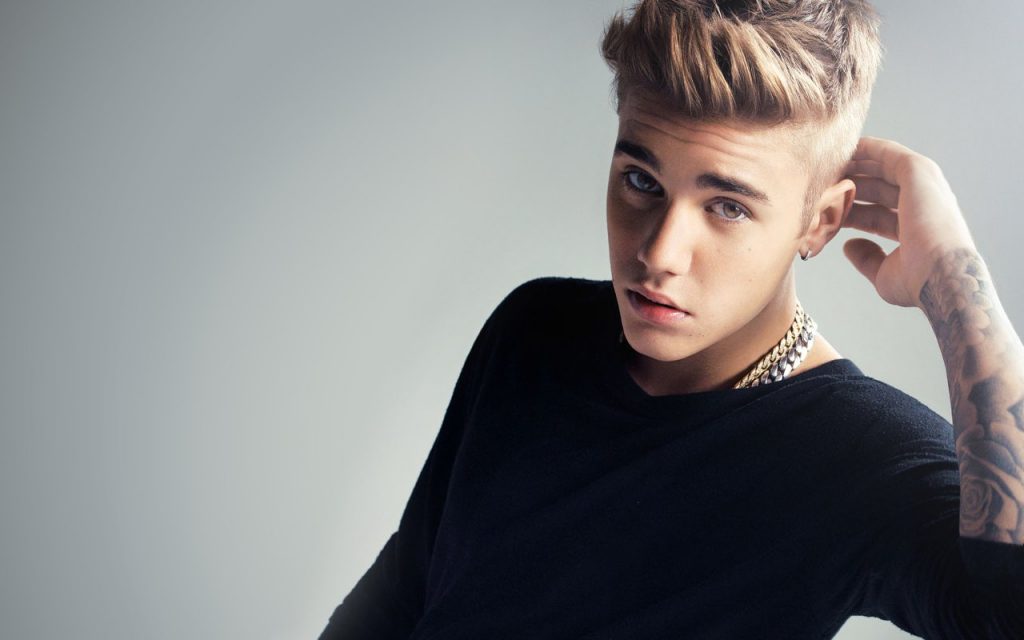 Justin Bieber s’expose nu sur Instagram