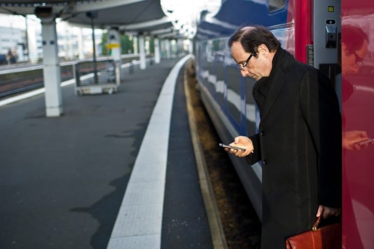 François Hollande débarque sur Snapchat