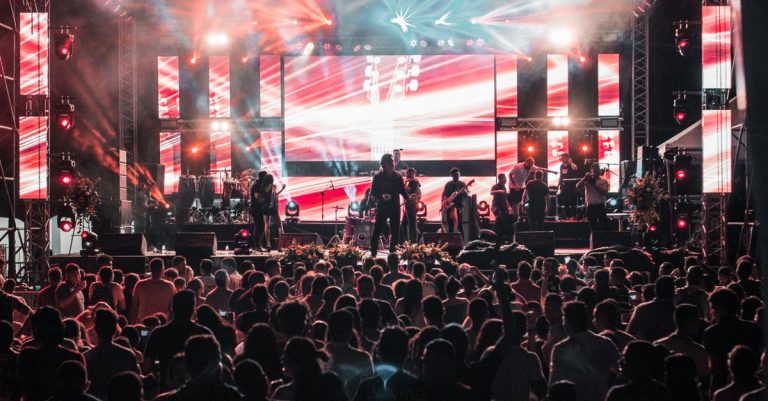 OL : will.i.am en concert à Lyon pour la première du Stade des Lumières !