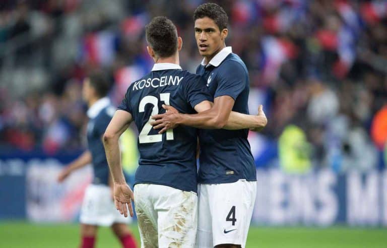 Real Madrid : Koscielny à la place de Varane ?