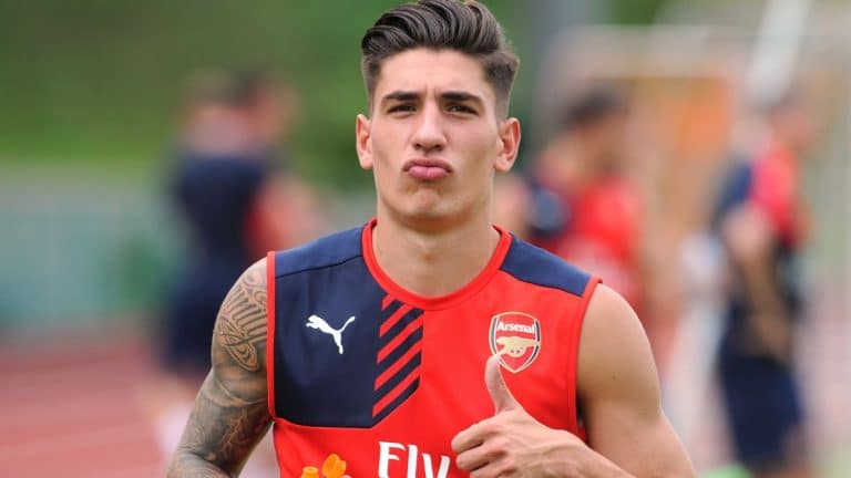 Le Barça veut prendre Bellerin à Arsenal