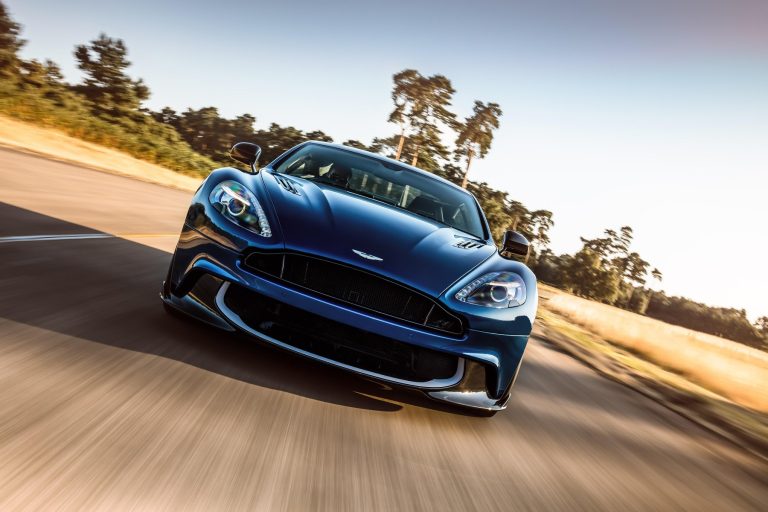 L&rsquo;Aston Martin Vanquish toujours plus désirable