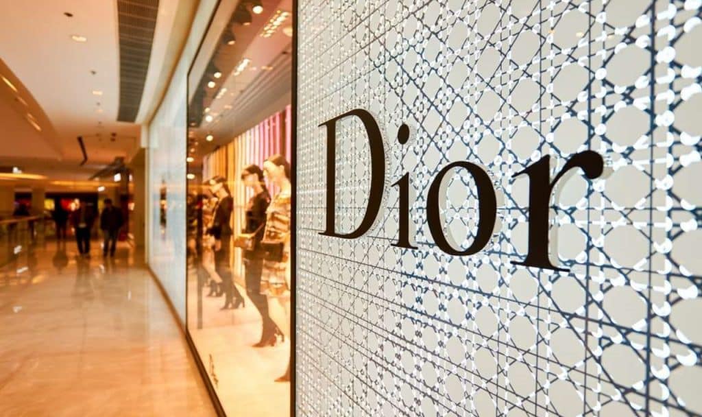 LMVH veut racheter Dior Couture
