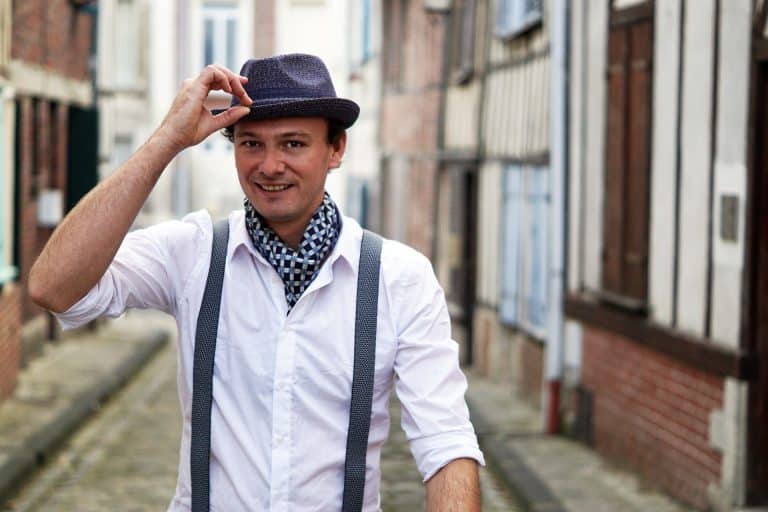 Mettez en avant votre tête grâce au chapeau