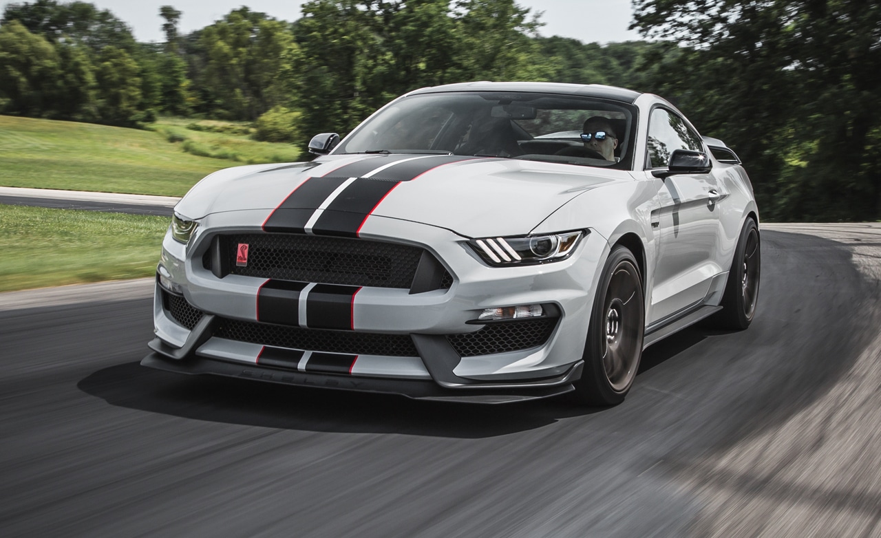 La Ford Mustang Shelby GT350R est sortie