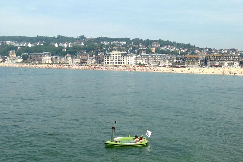 Découvrez Londres depuis un bateau jacuzzi