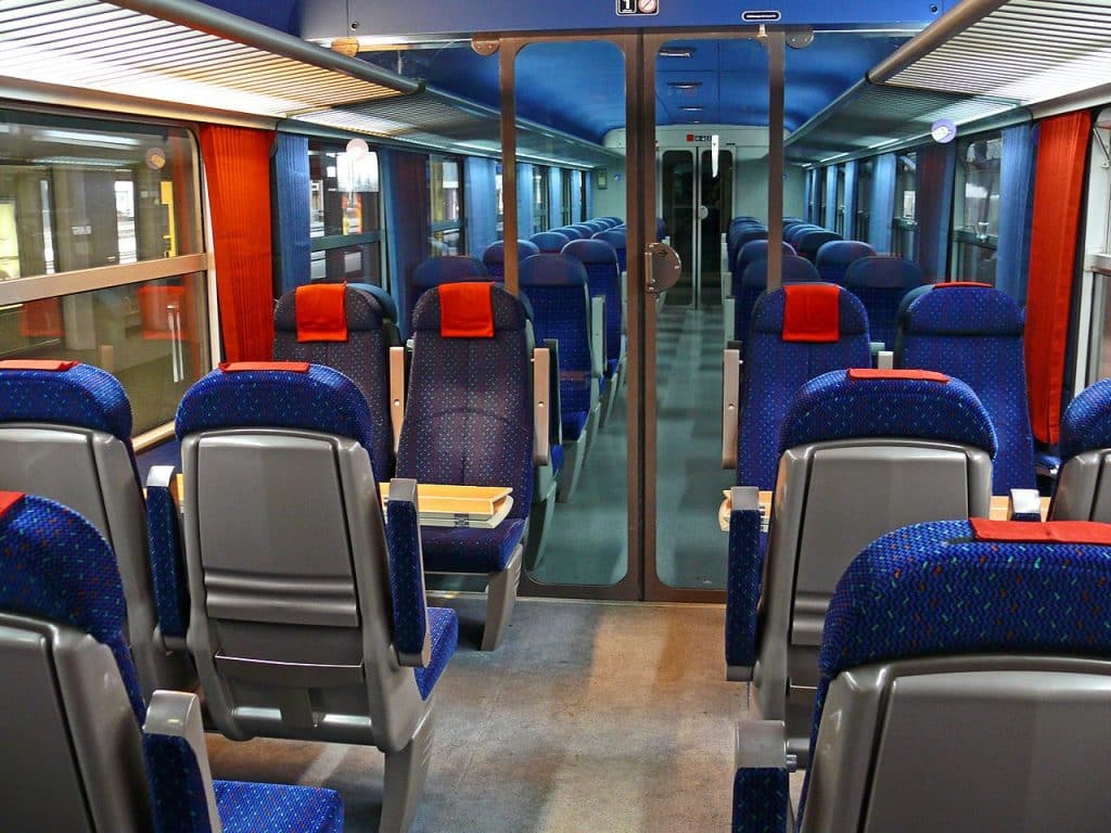 Voyager moins cher en train