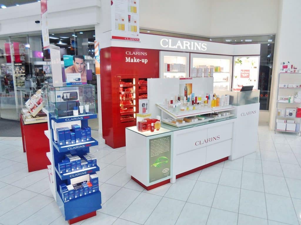 Découvrez les produits Clarins pour homme