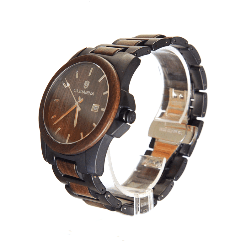 Osez le bois avec la montre Casuarina Javelot Black