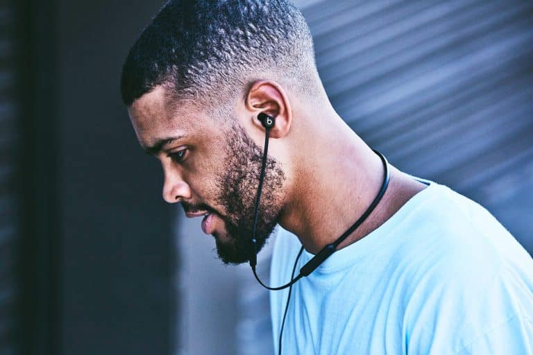 Les écouteurs Beats X, des dispositifs particulièrement puissants