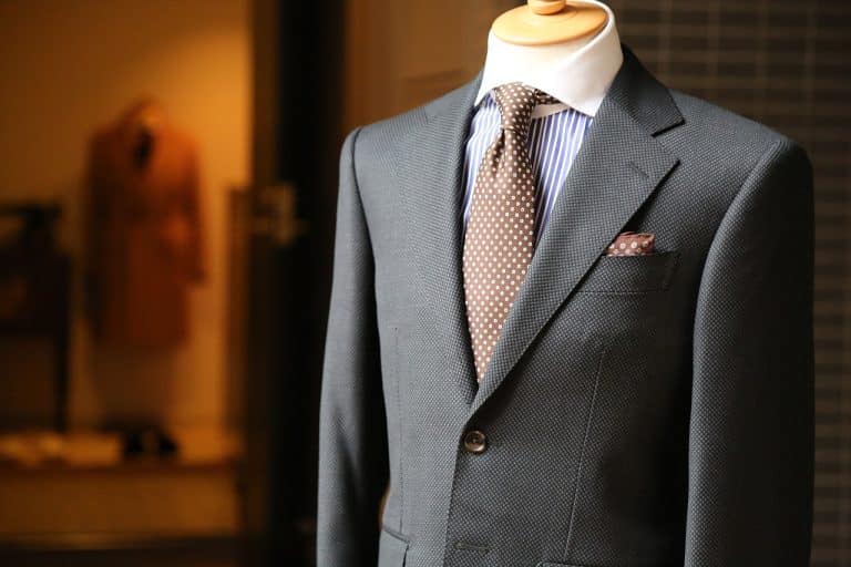 Les différentes coupes de vestes pour hommes : la coupe américaine