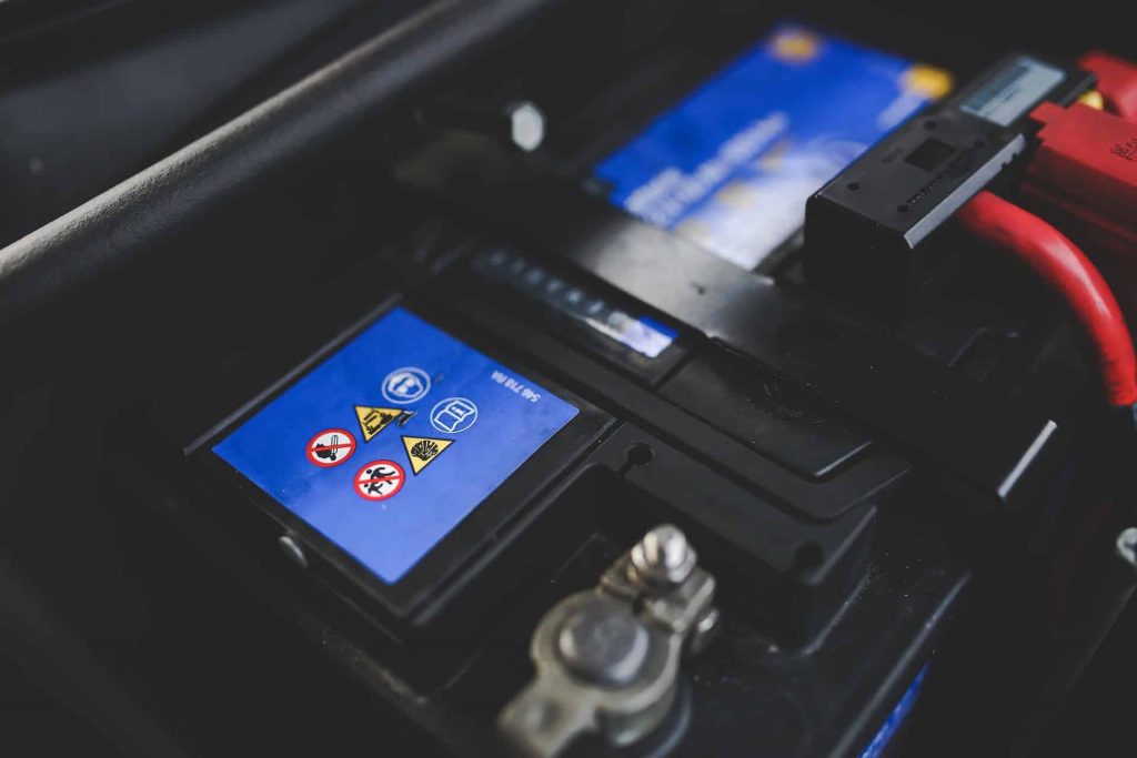Quelles techniques pour recharger la batterie de sa voiture ? (Partie 1)