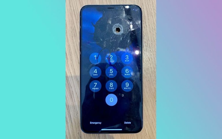 Insolite : cet iPhone 11 Pro Max fonctionne encore après avoir été percuté par une balle
