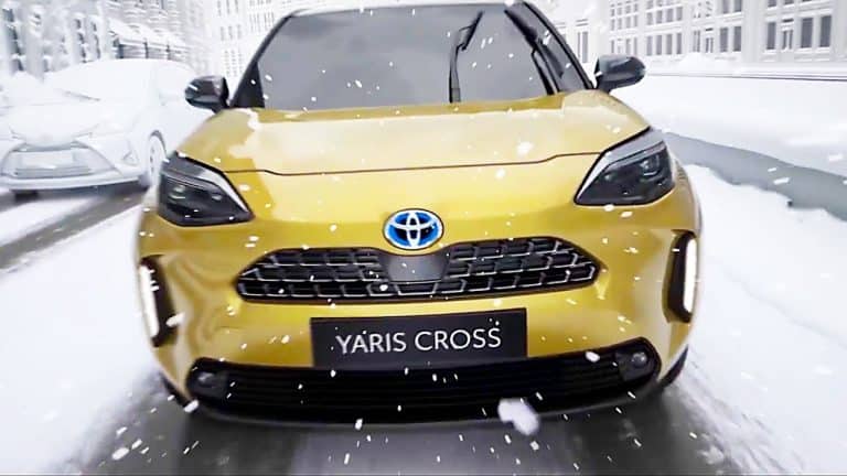 Toyota dévoile le Yaris Cross, un SUV urbain à prix cassé et bardé de tech !