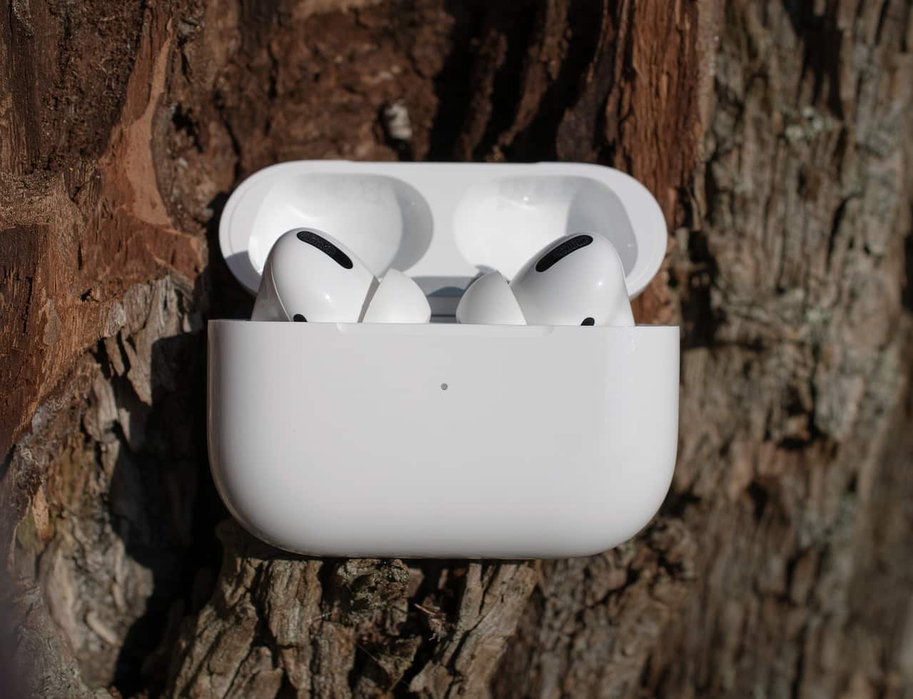 Lidl lance des concurrents aux AirPods d&rsquo;Apple à 24,99 euros seulement !