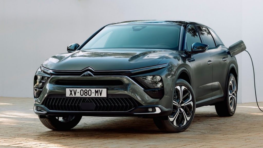 Citroën C5 X : la berline haut de gamme et grand luxe à la française, est officielle !