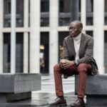 Le travail hybride pousse le vestiaire masculin vers des pièces qui changent de contexte